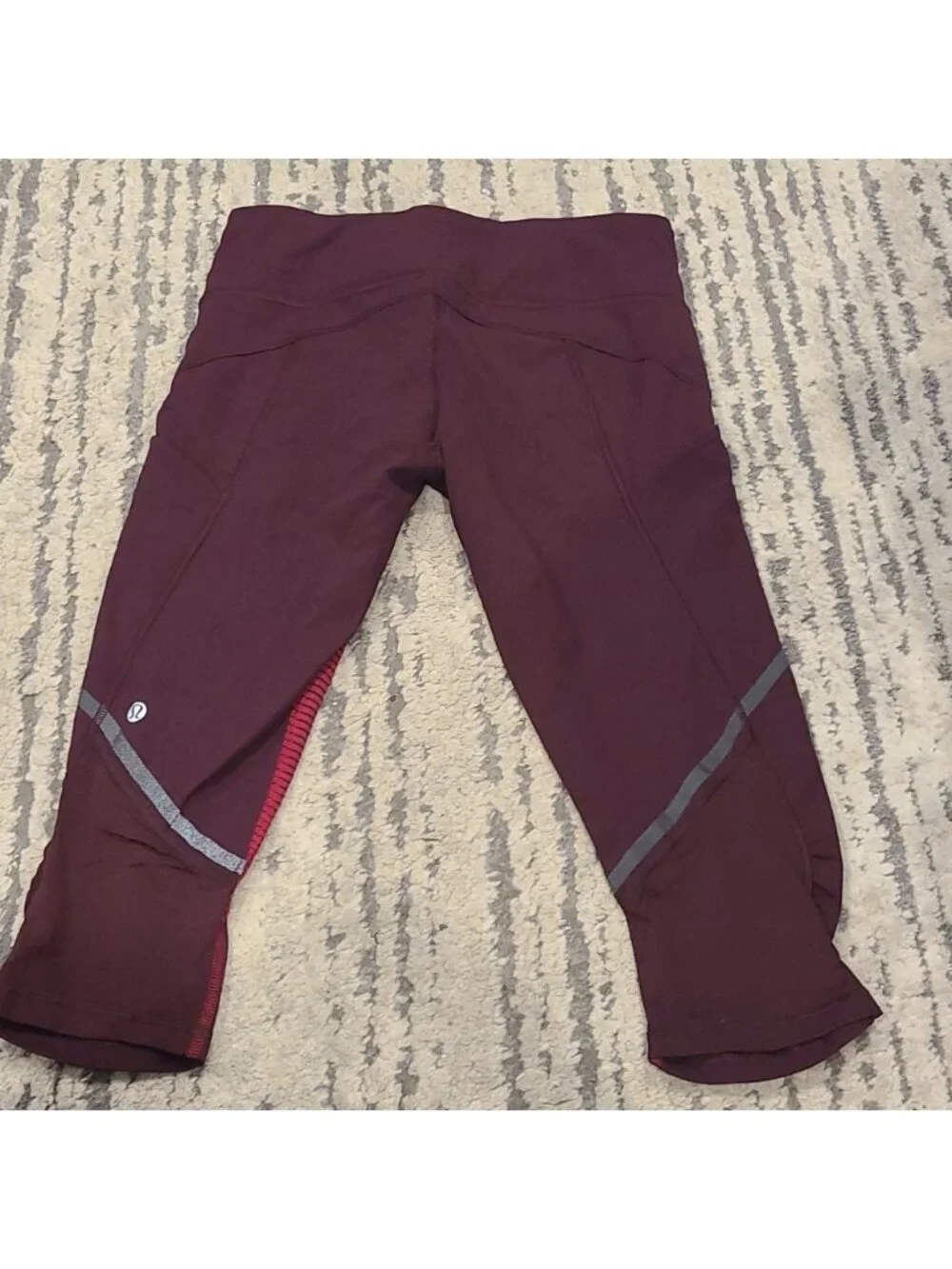 Lululemon Hop To It Crop *Full-On Luxtreme